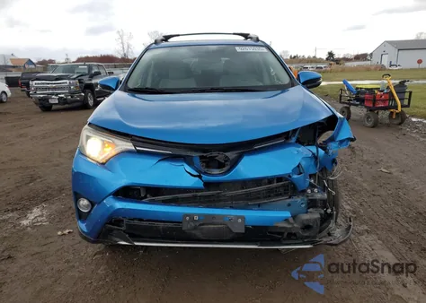 2016 Toyota Rav4 Xle from USA, damaged, VIN JTMRFREV0GJ097963